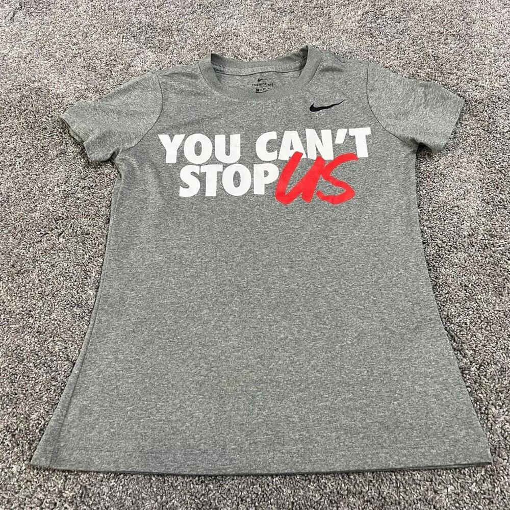 Nike Unisex Can't Stop Us T Shirt size Small